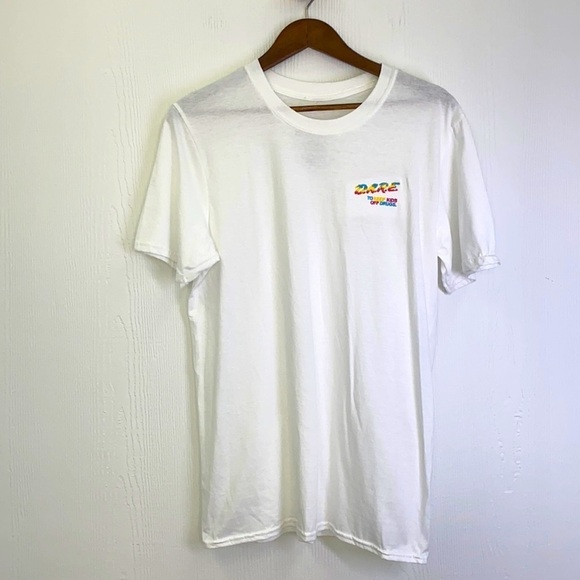 Dare- Y2K White Shirt with Dare To Keep Kids Off Drugs in Pastel Size Medium - Picture 2 of 6